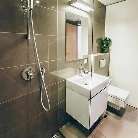 Kreutzwaldi Penthouse * Tallinn