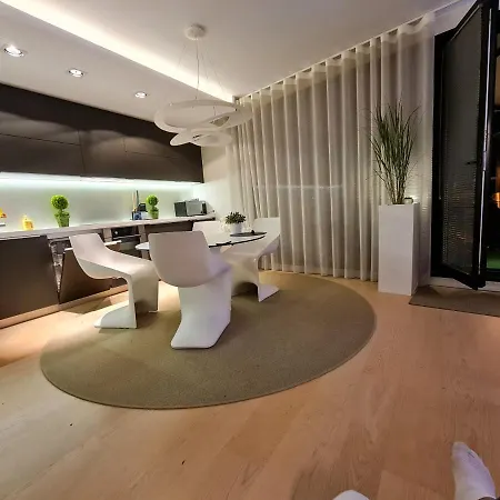 Hotel Kreutzwaldi Penthouse *